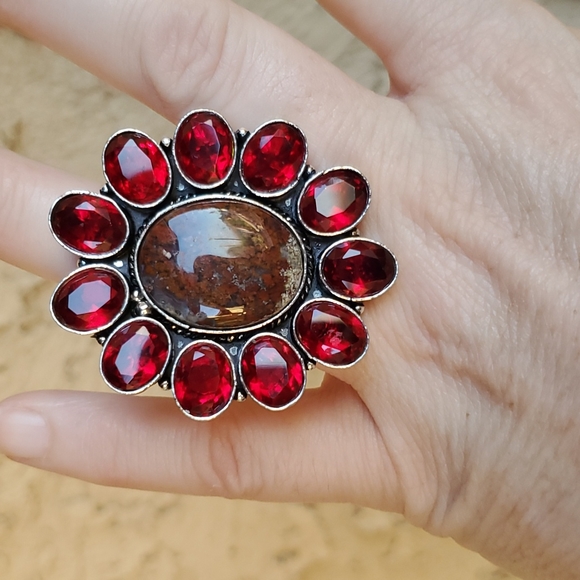 New Seam Agate and Garnet 925 Silver Statement Ring. - Picture 6 of 13